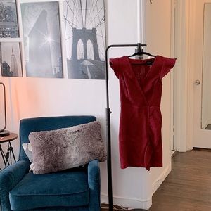 Great dress for work and fun